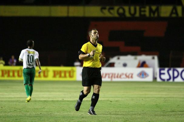 O rbitro da partida foi o pernambucano Giorgio Wilton