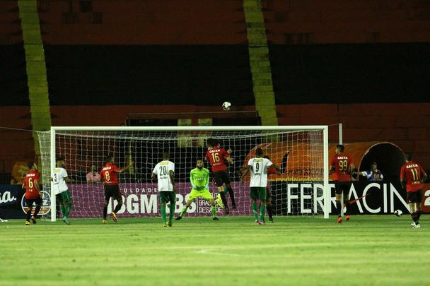 Sport recebeu o Amrica pela segunda rodada do Estadual em busca de recuperao aps estreia com derrota para o Salgueiro