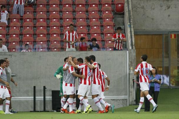 Com gol de Daniel Morais, time alvirrubro sai na frente do Carcará na Arena Pernambuco