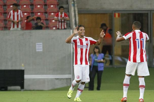 Com gol de Daniel Morais, time alvirrubro sai na frente do Carcará na Arena Pernambuco