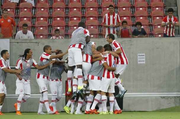 Contra o vice-líder, Timbu encontrou mais dificuldades, mas manteve os 100% após três vitórias consecutivas no Estadual