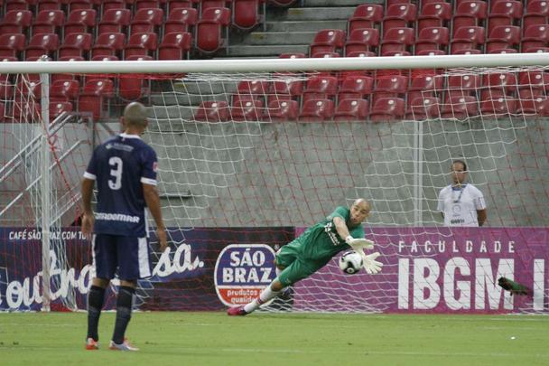 Contra o vice-líder, Timbu encontrou mais dificuldades, mas manteve os 100% após três vitórias consecutivas no Estadual