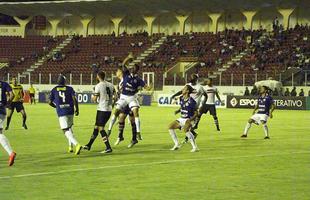 Com gols de Grafite e Alemo, Santa Cruz bate o Confiana e conquista a primeira vitria na Copa do Nordeste