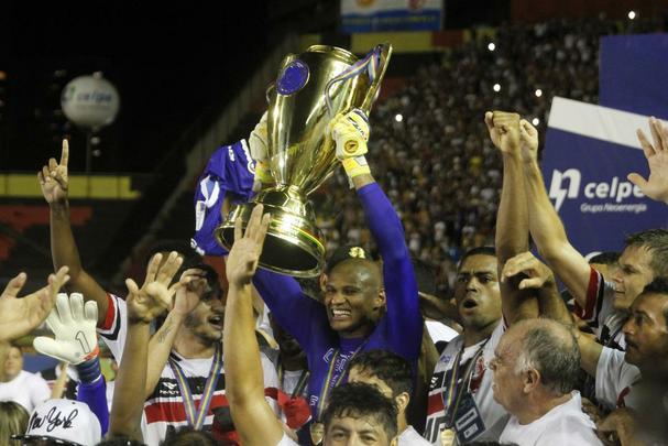 2016 - O Santa Cruz conquistou um novo Campeonato Pernambucano em cima do Sport na Ilha do Retiro. A equipe empatou em 0 a 0 a partida e levou a nova decisão na casa do rival rubro-negro