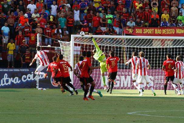 Há três jogos sem perder no pernambucano, Sport tira invencibilidade do time alvirrubro na competição