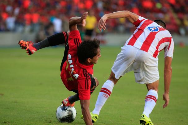 Há três jogos sem perder no pernambucano, Sport tira invencibilidade do time alvirrubro na competição