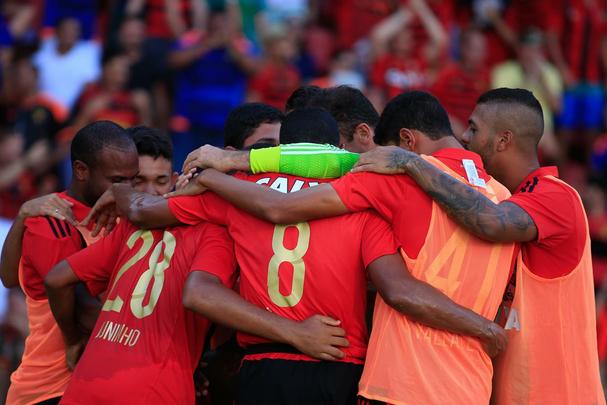 Há três jogos sem perder no pernambucano, Sport tira invencibilidade do time alvirrubro na competição