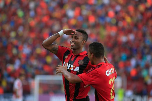 Há três jogos sem perder no Pernambucano, Sport tira invencibilidade do time alvirrubro na competição