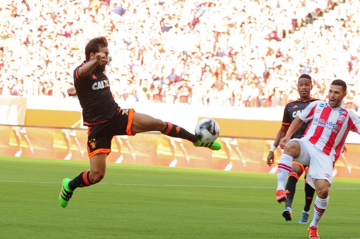 Nutico e Sport fizeram um jogo equilibrado e empataram em 1 a 1, na Arena