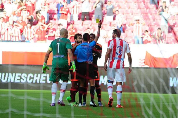 Alvirrubros e rubro-negros fizeram um jogo equilibrado e movimentado neste domingo, com os gols saindo no segundo tempo da partida