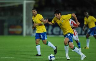 No dia 10 de junho de 2009, a Seleo Brasileira voltou ao Arruda aps 14 anos. Vitria por 2 a 1 sobre o Paraguai. Cabaa abriu o placar, mas Robinho e Nilmar viraram para o Brasil