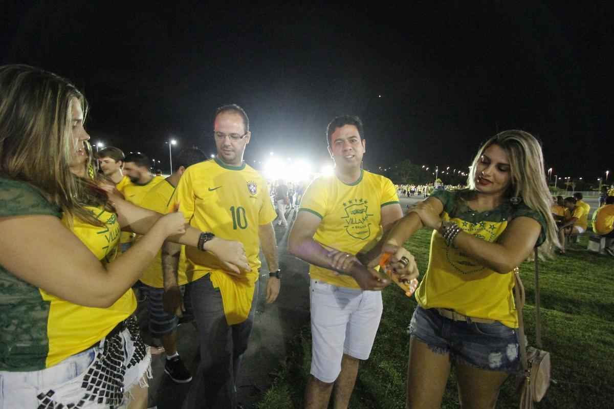 45.010 torcedores foram ao confronto entre Brasil e Uruguai na Arena Pernambuco. Este  maior nmero da histria do futebol pernambucano (desconsiderando as Copas de 2013 e 2014, que no foram divulgados)