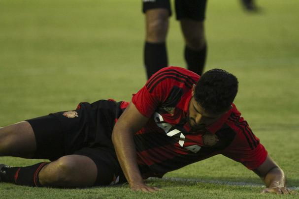O Salgueiro vem se especializando em ser o carrasco do Sport. Neste domingo, apresentando um futebol mais organizado em campo. O Carcar saiu da Ilha do Retiro com uma vitria por 1 a 0