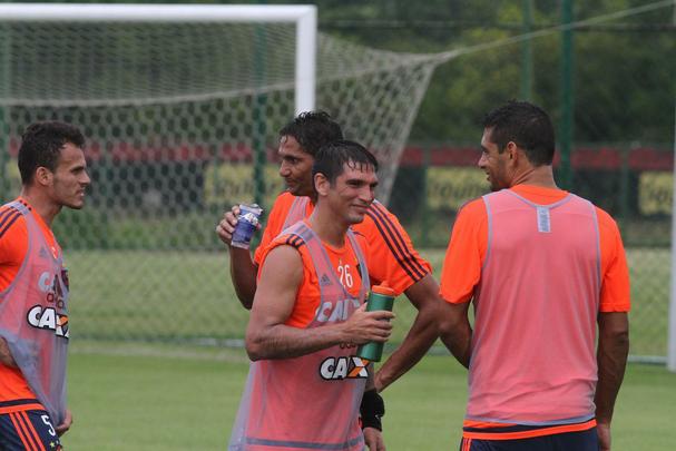 Sport se prepara para jogos diante do Aparecidense, na Copa do Brasil, e contra o Santa Cruz, pelo Campeonato Pernambucano