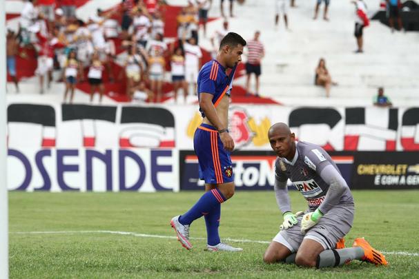 Santa Cruz e Sport empatam em 1 a 1 e Tricolor se classifica para as semifinais do Pernambucano