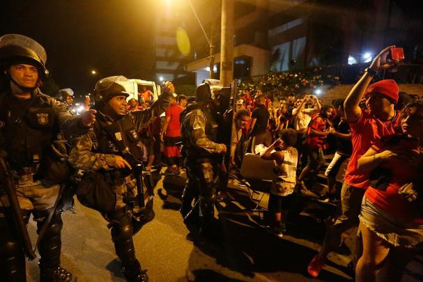 Pouco mais de 23 mil rubro-negros compareceram no maior público do ano em Pernambuco e incentivaram o time antes mesmo da partida, fazendo uma bela recepção ao ônibus do time, com a 'avenida rubro-negra'.