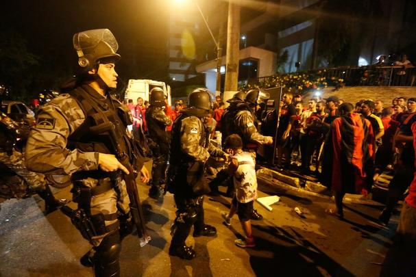 Pouco mais de 23 mil rubro-negros compareceram no maior público do ano em Pernambuco e incentivaram o time antes mesmo da partida, fazendo uma bela recepção ao ônibus do time, com a 'avenida rubro-negra'.