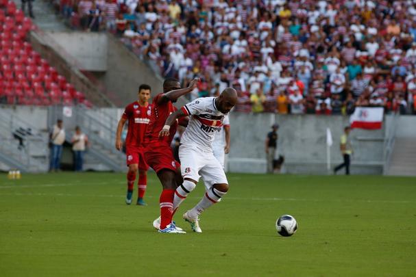 Santa Cruz vence o Nutico de virada e encara Sport na final