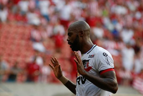 Santa Cruz vence o Nutico de virada e encara Sport na final