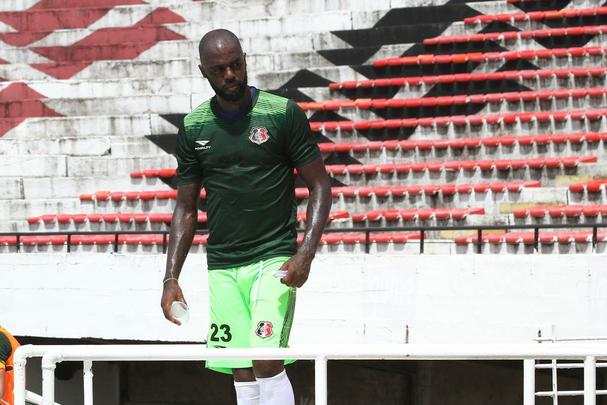 O técnico Milton Mendes realizou trabalhos táticos visando a partida do próximo sábado, no Raulino de Oliveira, e não pôde contar com os meias João Paulo, Leandrinho e Lelê, que, na transição, deram apenas voltas ao redor do campo. O lateral esquerdo Roberto também foi apresentado ao final do treinamento.