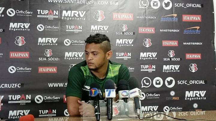 O técnico Milton Mendes realizou trabalhos táticos visando a partida do próximo sábado, no Raulino de Oliveira, e não pôde contar com os meias João Paulo, Leandrinho e Lelê, que, na transição, deram apenas voltas ao redor do campo. O lateral esquerdo Roberto também foi apresentado ao final do treinamento.