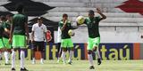 O tcnico Milton Mendes realizou trabalhos tticos visando a partida do prximo sbado, no Raulino de Oliveira, e no pde contar com os meias Joo Paulo, Leandrinho e Lel, que, na transio, deram apenas voltas ao redor do campo. O lateral esquerdo Roberto tambm foi apresentado ao final do treinamento.