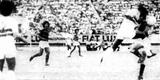 No dia 28/09/1975, nova partida no Arruda e um empate repleto de gols: 3 a 3. Os gols foram marcados por Ramon, Fumanchu e Pedrinho (Santa Cruz), Dad Maravilha (2) e Perez (Sport). O movimentado jogo ainda teve duas expulses, uma de cada lado: Orlando pelos corais e Garcia pelos leoninos