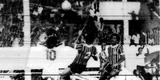 Em 21/10/1979, uma vitria do Sport por 1 a 0, com gol de Den, quebrou uma invencibilidade coral na Primeira Diviso que j durava trs partidas