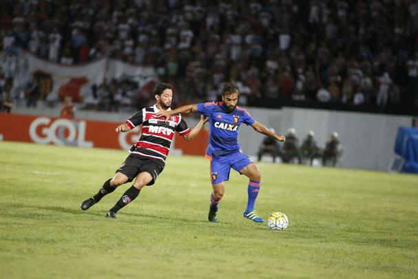 Santa Cruz e Sport voltaram a se enfrentar em partida vlida pela Srie A do Campeonato Brasileiro depois de 15 anos em um jogo bastante movimentado no Arruda