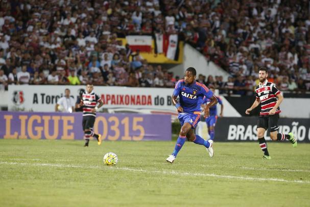 Santa Cruz e Sport voltaram a se enfrentar em partida vlida pela Srie A do Campeonato Brasileiro depois de 15 anos em um jogo bastante movimentado no Arruda