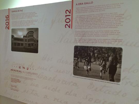 Novo memorial alvirrubro recorda conquistas histricas do clube e novos uniformes utilizados pelos 115 anos timbu; novos uniformes trouxeram as tradicionais cores alvirrubras