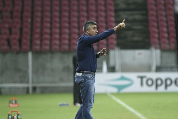 O êxito da noite desta sexta-feira manteve os 100% de aproveitamento do time alvirrubro jogando na Arena Pernambuco. Foi ainda o terceiro jogo seguido do time comandado pelo técnico Alexandre Gallo sem sofrer gols. O Timbu agora soma dez pontos, com duas vitórias e um empate nas últimas três rodadas