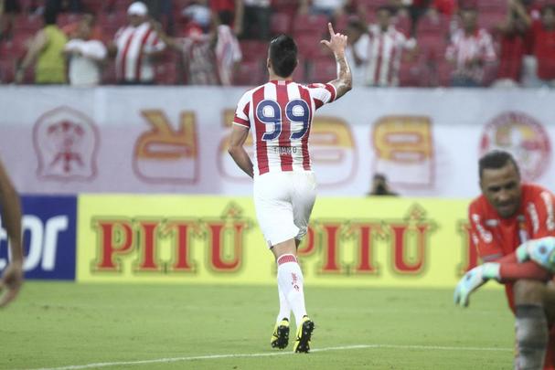 O êxito da noite desta sexta-feira manteve os 100% de aproveitamento do time alvirrubro jogando na Arena Pernambuco. Foi ainda o terceiro jogo seguido do time comandado pelo técnico Alexandre Gallo sem sofrer gols. O Timbu agora soma dez pontos, com duas vitórias e um empate nas últimas três rodadas