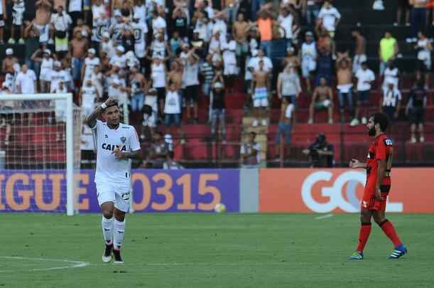 Sport e Atlético-MG fizeram uma partida bastante movimentada e com muitos gols neste domingo, na Ilha do Retiro