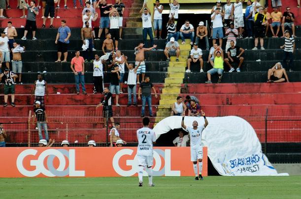 Sport e Atlético-MG fizeram uma partida bastante movimentada e com muitos gols neste domingo, na Ilha do Retiro