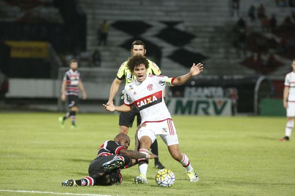Tricolor amargou o segundo revés seguido, flerta com o Z4 e agora pega o Corinthians longe de casa