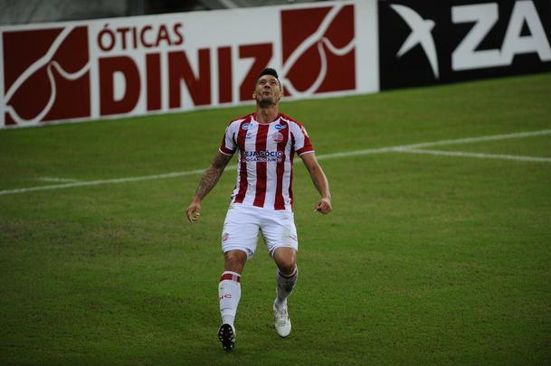 Com triunfo por 1 a 0, Timbu fica a um ponto do grupo dos melhores colocados da Srie B do Campeonato Brasileiro