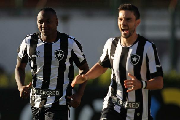 Santa Cruz voltou a apresentar problemas defensivos e de falta de pontaria e acabou derrotado por um adversário direto na luta contra o Z4