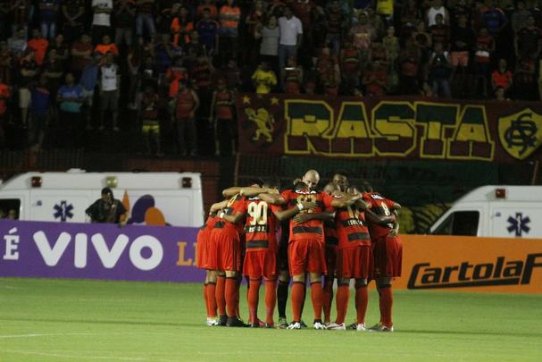 Leo fez uma partida aguerrida diante do Palmeiras, chegou a empatar o jogo no segundo tempo, mas no resistiu  velocidade do ataque alviverde
