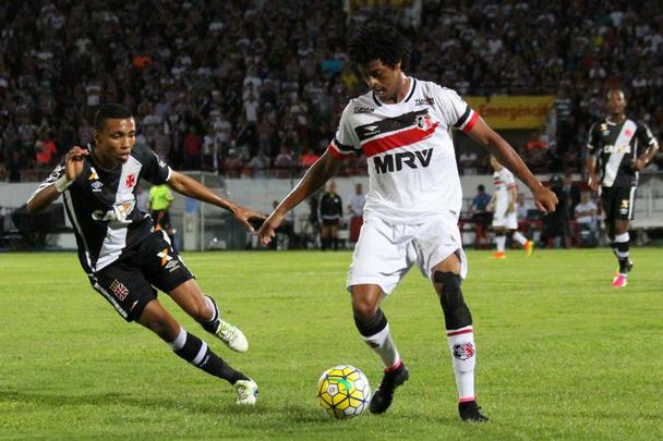 Santa Cruz e Vasco empataram no jogo de ida, no Rio de Janeiro, em 1 a 1, e voltaram a fazer uma partida equilibrada no Arruda, na noite desta quarta-feira