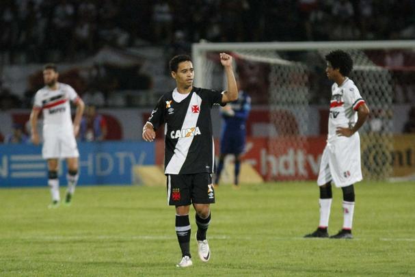 Santa Cruz e Vasco empataram no jogo de ida, no Rio de Janeiro, em 1 a 1, e voltaram a fazer uma partida equilibrada no Arruda, na noite desta quarta-feira
