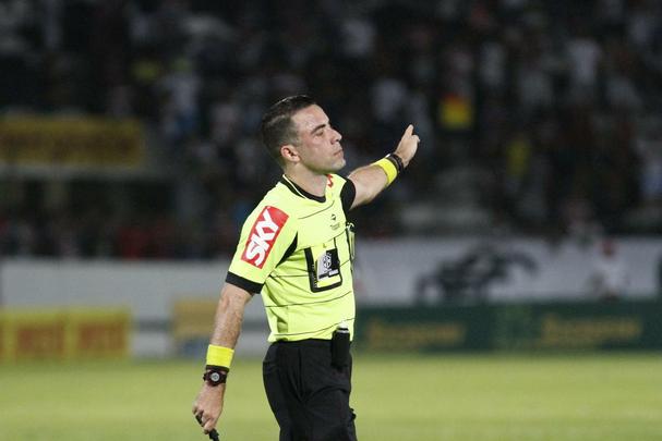 Santa Cruz e Vasco empataram no jogo de ida, no Rio de Janeiro, em 1 a 1, e voltaram a fazer uma partida equilibrada no Arruda, na noite desta quarta-feira