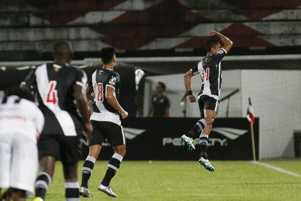 Santa Cruz e Vasco empataram no jogo de ida, no Rio de Janeiro, em 1 a 1, e voltaram a fazer uma partida equilibrada no Arruda, na noite desta quarta-feira