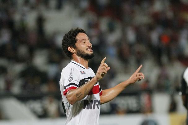 Santa Cruz e Vasco empataram no jogo de ida, no Rio de Janeiro, em 1 a 1, e voltaram a fazer uma partida equilibrada no Arruda, na noite desta quarta-feira