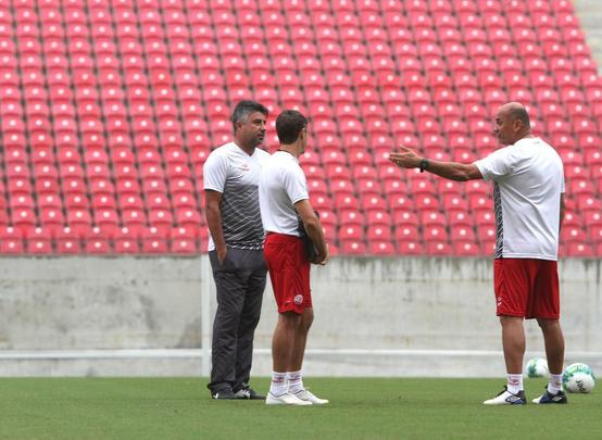 Tcnico Alexandre Gallo dever repetir a mesma escalao que venceu o Ava na ltima rodada para tentar embalar na Srie B contra o Tupi