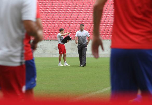 Tcnico Alexandre Gallo dever repetir a mesma escalao que venceu o Ava na ltima rodada para tentar embalar na Srie B contra o Tupi