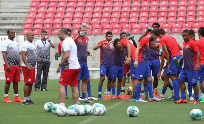 Tcnico Alexandre Gallo dever repetir a mesma escalao que venceu o Ava na ltima rodada para tentar embalar na Srie B contra o Tupi