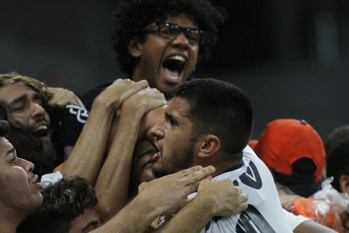 Com gol de Bruno Moraes, no segundo tempo, Tricolor vence o Leo por 1 a 0 e agora enfrentar Sportivo Luqueo-PAR ou Independiente Medellin-COL