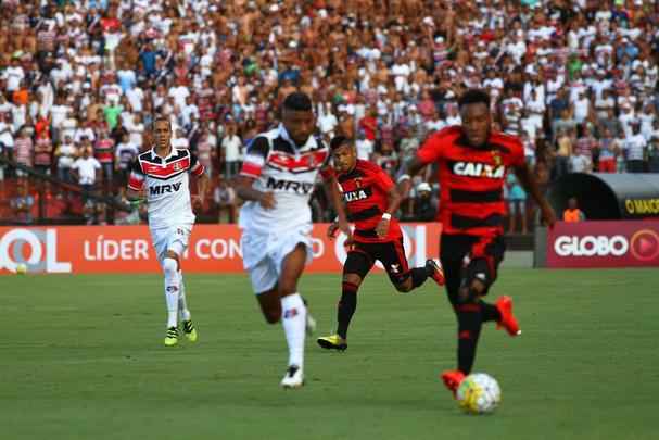 Sport fez todos os gols na etapa final, respira na Série A e dificulta vida do Santa Cruz no Campeonato Brasileiro