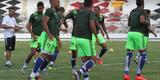 Grafite apareceu no gramado do Arruda para iniciar os trabalhos espec�ficos, enquanto Bruno Moraes e o restante dos jogadores que atuaram frente ao Atl�tico-PR limitaram-se a trabalhos na academia antes de subirem o campo para apenas assistir �s atividades do restante do elenco